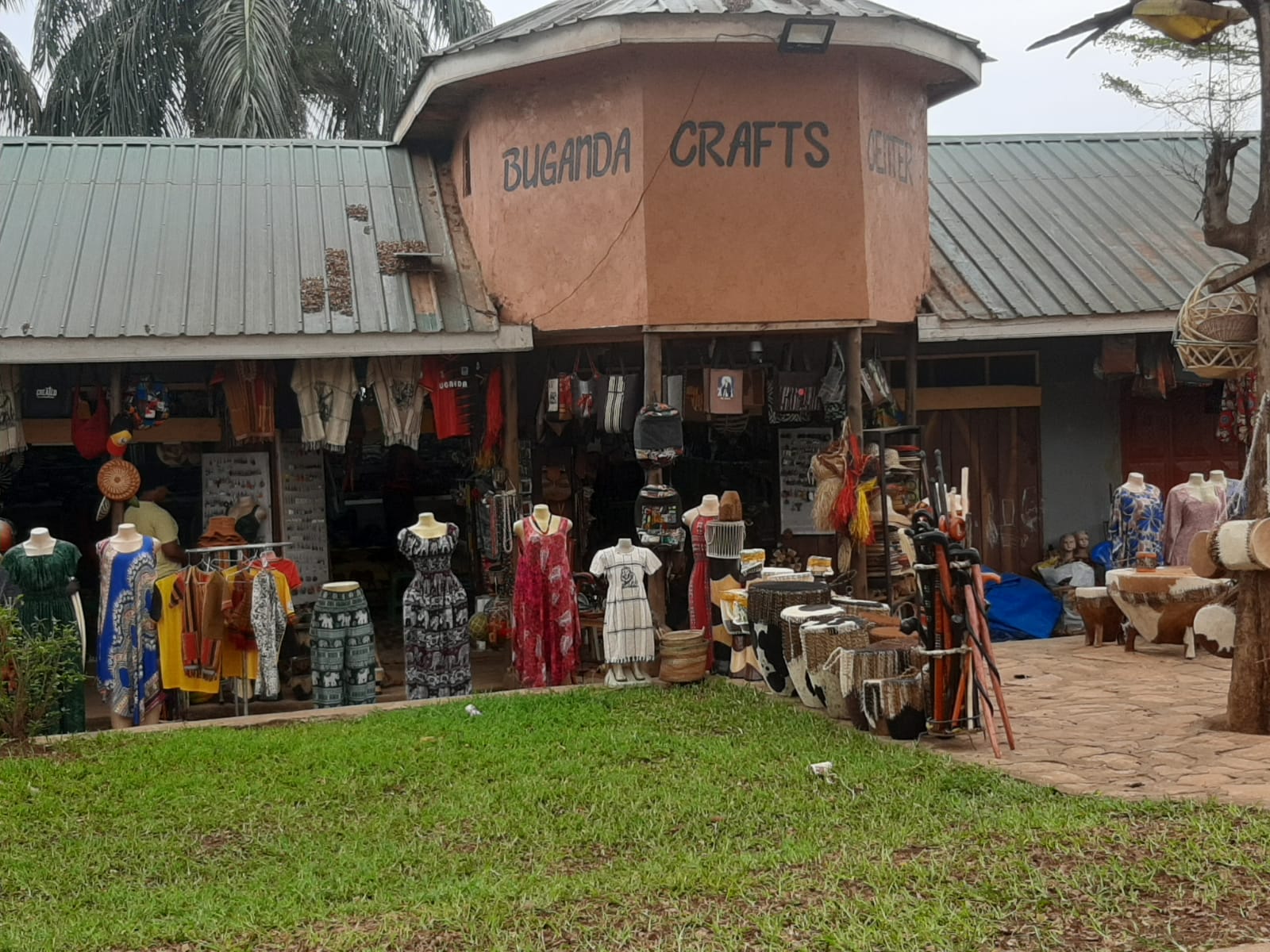 Woven baskets and bark-cloth art at the Kampala crafts market